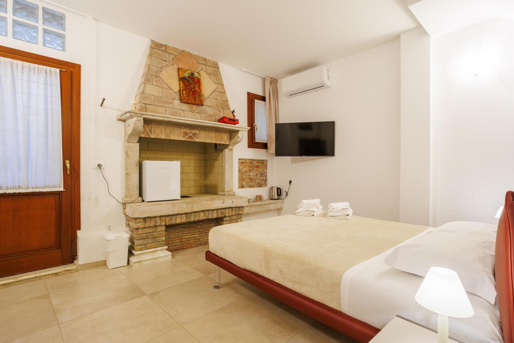 Casa Nostrana Apartment Чоджия Екстериор снимка